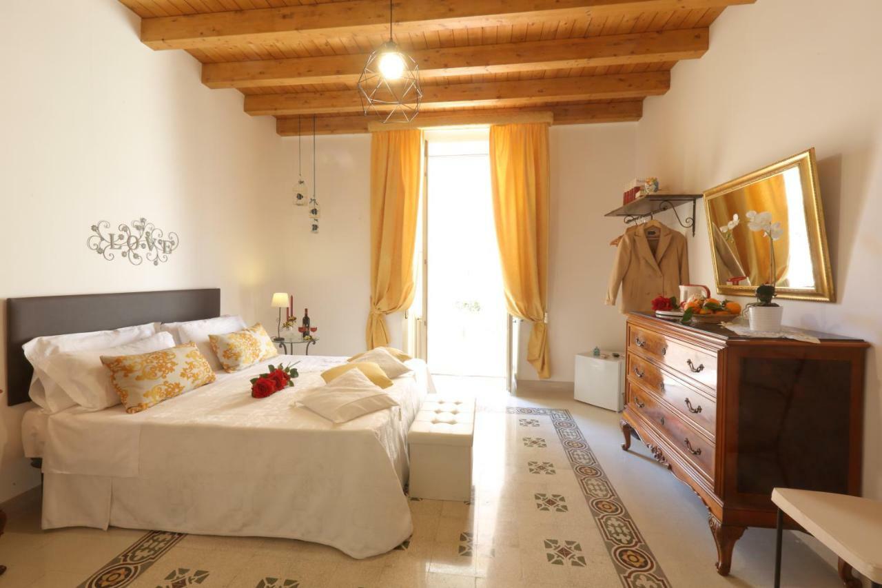 "Suliscenti" Dimora Siciliana B&B Avola Zewnętrze zdjęcie